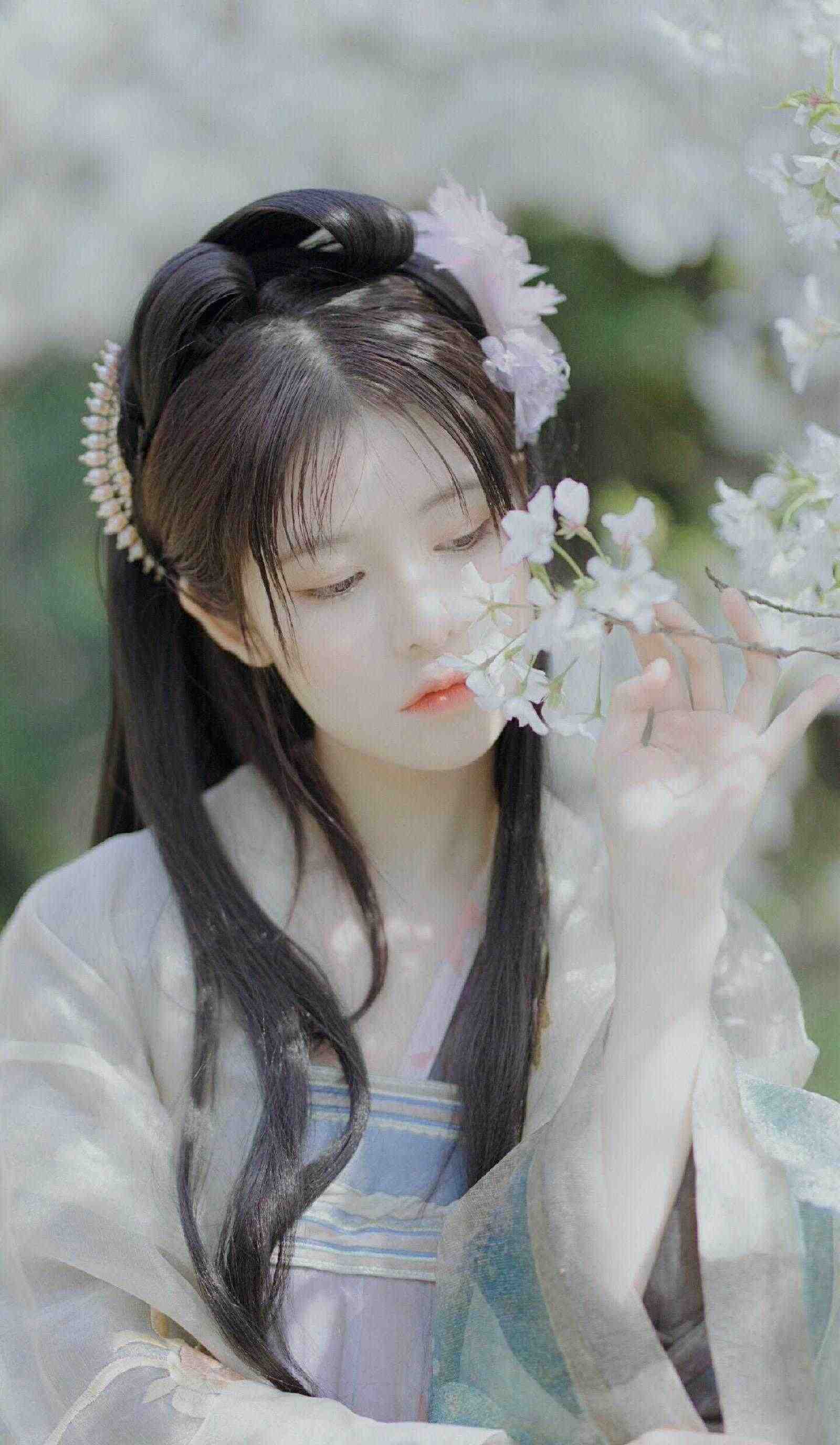 潇湘溪苑师生教室挨打