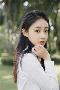 后进艳妇翘臀