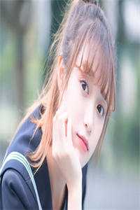 知花メイサ