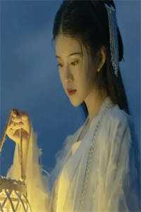 爷爷总是趴在妈妈身上睡觉英语