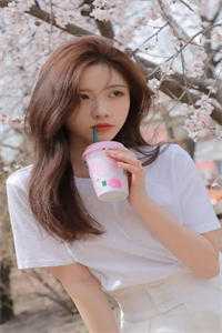 在女友宿舍玩七个