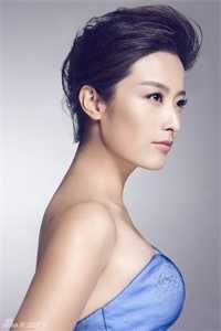 在车后面胔妹妹