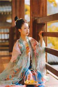 女主快穿做任务高辣