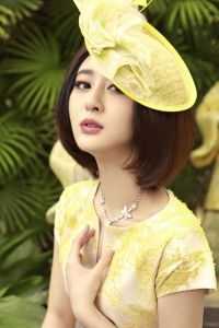 成人美女