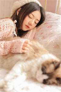 9位美女撒尿正面自拍尿口
