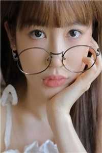 白发皇妃免费