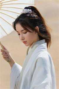 校花小柔