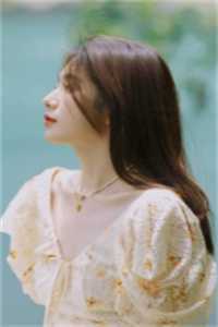 扒开美女下面粉嫩粉嫩冒白浆