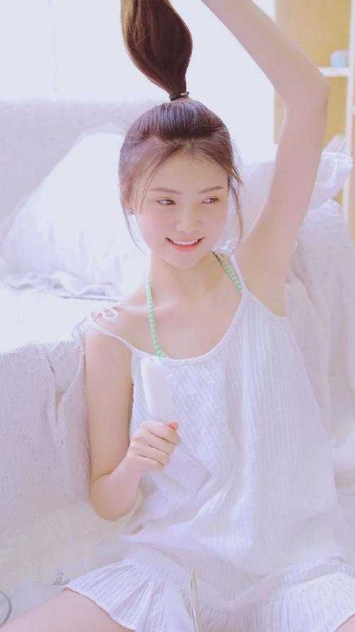 外公芳龄38