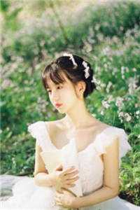 罗媛春裙子里的舌奴