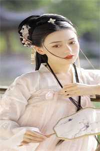 东北少妇多毛大隂户