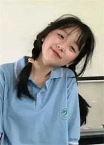 和妹妹两个人看家