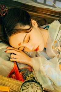 小村医尝遍女人香