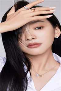 大久保麻梨子