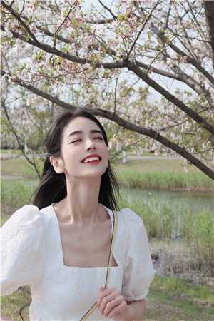 校长调教性奴高中女生