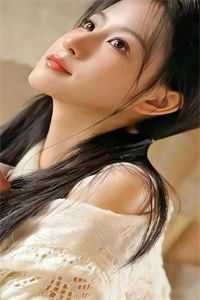 变小在女生的胃里