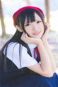 美女全光不留一件