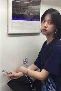 别墅开幼苞方叔莲丫头