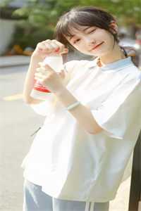 日本美女撒尿