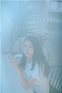美女抠逼视频